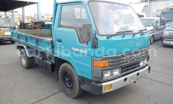 Buy Used Toyota Dyna Blue Car in Kampala in Uganda Buy Used Toyota Dyna Blue Car in Kampala in Uganda