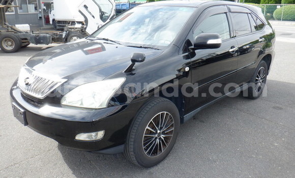 Acheter Occasion Voiture Toyota Harrier Noir à Kampala, Ouganda