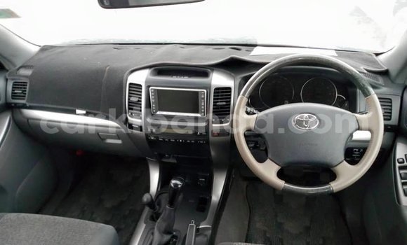 Buy Used Toyota Land Cruiser Prado Silver Car in Kampala in Uganda Buy Used Toyota Land Cruiser Prado Silver Car in Kampala in Uganda