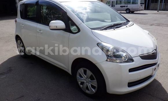 Buy Used Toyota Ractis White Car in Kampala in Uganda Buy Used Toyota Ractis White Car in Kampala in Uganda