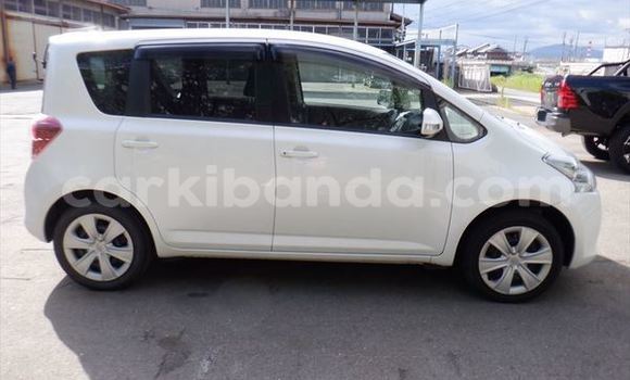 Buy Used Toyota Ractis White Car in Kampala in Uganda Buy Used Toyota Ractis White Car in Kampala in Uganda
