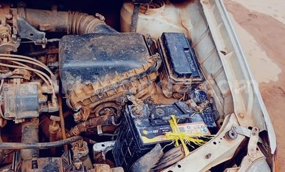 Nunua Ilio tumika Toyota Spacio Fedha Gari ndani ya Kampala nchini Uganda Nunua Ilio tumika Toyota Spacio Fedha Gari ndani ya Kampala nchini Uganda