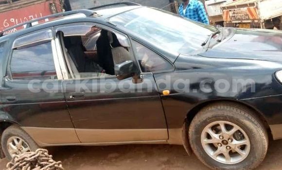 Acheter Occasion Voiture Toyota Spacio Noir à Kampala, Ouganda