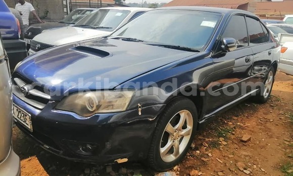 Acheter Occasion Voiture Subaru Legacy Bleu à Kampala, Ouganda