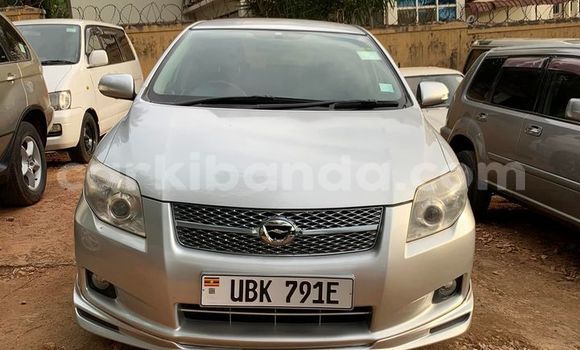 Nunua Ilio tumika Toyota Fielder Fedha Gari ndani ya Kampala nchini Uganda