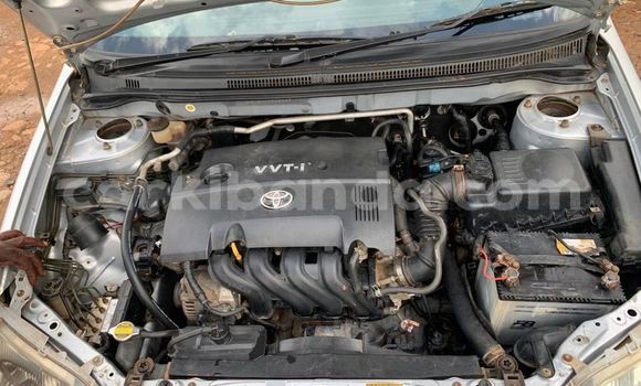 Acheter Occasion Voiture Toyota Fielder Gris à Kampala, Ouganda Acheter Occasion Voiture Toyota Fielder Gris à Kampala, Ouganda