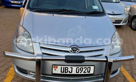 Acheter Occasion Voiture Toyota Spacio Gris à Kampala, Ouganda Acheter Occasion Voiture Toyota Spacio Gris à Kampala, Ouganda