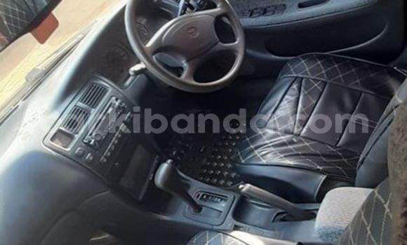 Acheter Occasion Voiture Toyota Corolla Noir à Kampala, Ouganda Acheter Occasion Voiture Toyota Corolla Noir à Kampala, Ouganda