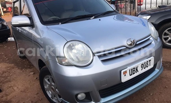 Buy Used Toyota Sienta Silver Car in Kampala in Uganda