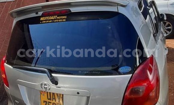 Gura Yakoze Toyota Spacio Silver Imodoka i Kampala mu Uganda Gura Yakoze Toyota Spacio Silver Imodoka i Kampala mu Uganda