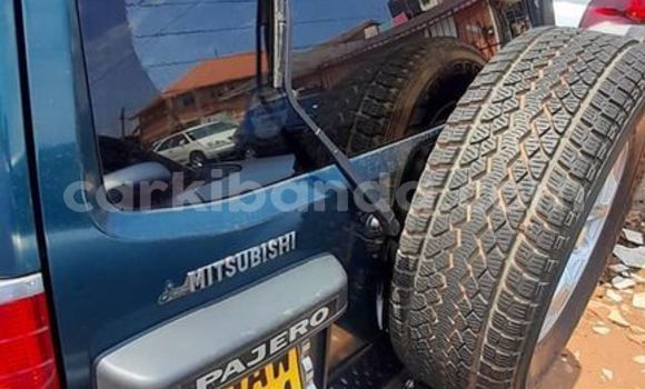 Acheter Occasion Voiture Mitsubishi Pajero Vert à Kampala, Ouganda Acheter Occasion Voiture Mitsubishi Pajero Vert à Kampala, Ouganda