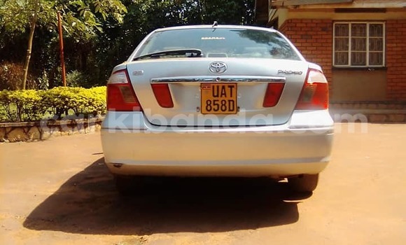 Acheter Occasion Voiture Toyota Premio Gris à Kampala, Ouganda Acheter Occasion Voiture Toyota Premio Gris à Kampala, Ouganda