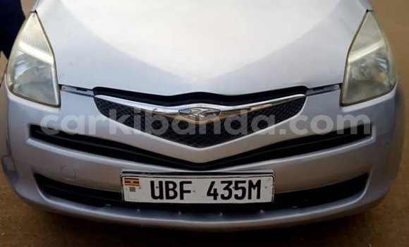 Gura Yakoze Toyota Ractis Silver Imodoka i Kampala mu Uganda Gura Yakoze Toyota Ractis Silver Imodoka i Kampala mu Uganda