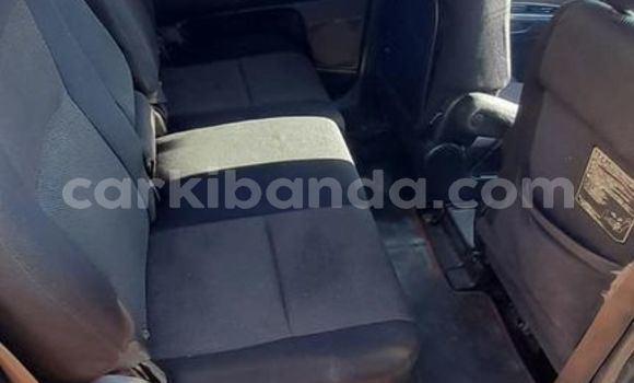Acheter Occasion Voiture Toyota Wish Noir à Kampala, Ouganda Acheter Occasion Voiture Toyota Wish Noir à Kampala, Ouganda