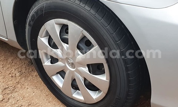 Gura Yakoze Toyota Fielder Silver Imodoka i Kampala mu Uganda Gura Yakoze Toyota Fielder Silver Imodoka i Kampala mu Uganda