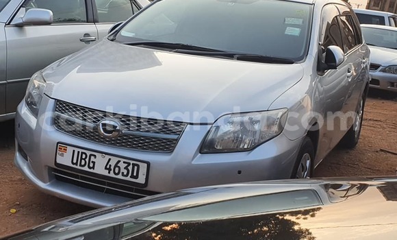 Gura Yakoze Toyota Fielder Silver Imodoka i Kampala mu Uganda Gura Yakoze Toyota Fielder Silver Imodoka i Kampala mu Uganda