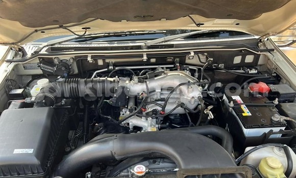 Acheter Occasion Voiture Mitsubishi Pajero Autre à Kampala, Ouganda Acheter Occasion Voiture Mitsubishi Pajero Autre à Kampala, Ouganda