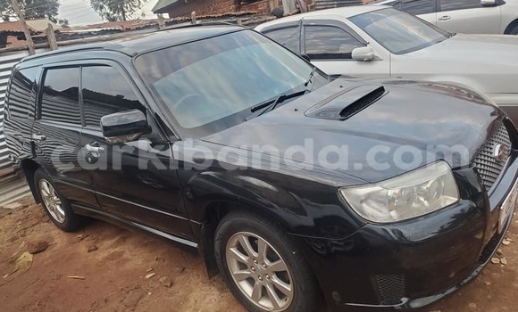 Acheter Occasion Voiture Subaru Forester Noir à Kampala, Ouganda Acheter Occasion Voiture Subaru Forester Noir à Kampala, Ouganda