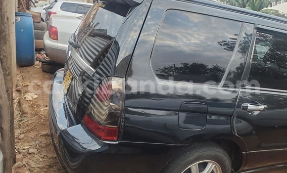 Acheter Occasion Voiture Subaru Forester Noir à Kampala, Ouganda Acheter Occasion Voiture Subaru Forester Noir à Kampala, Ouganda