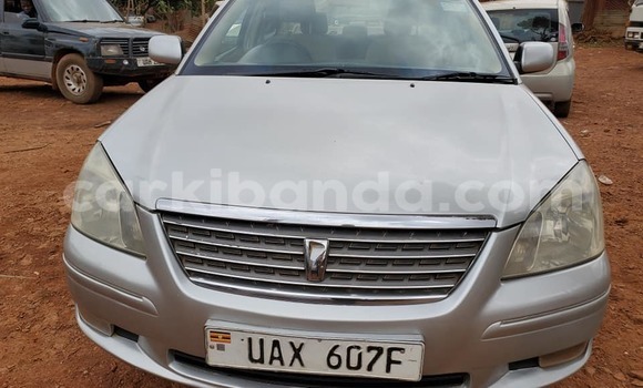 Acheter Occasion Voiture Toyota Premio Gris à Kampala, Ouganda