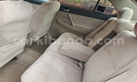 Acheter Occasion Voiture Toyota Premio Gris à Kampala, Ouganda Acheter Occasion Voiture Toyota Premio Gris à Kampala, Ouganda