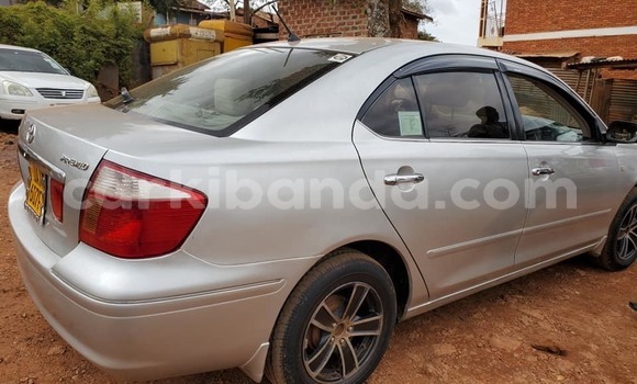 Acheter Occasion Voiture Toyota Premio Gris à Kampala, Ouganda Acheter Occasion Voiture Toyota Premio Gris à Kampala, Ouganda