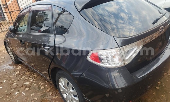 Acheter Occasion Voiture Subaru Impreza Bleu à Kampala, Ouganda Acheter Occasion Voiture Subaru Impreza Bleu à Kampala, Ouganda