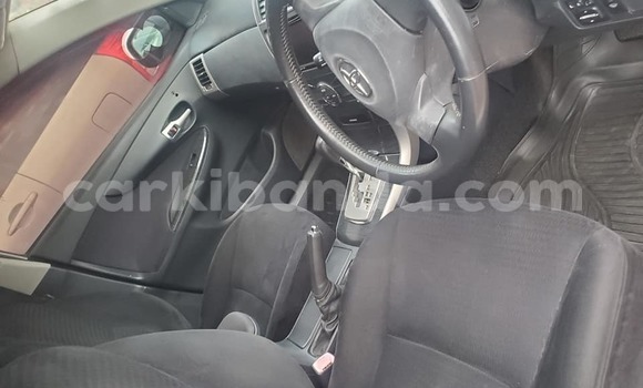 Acheter Occasion Voiture Toyota Fielder Gris à Kampala, Ouganda Acheter Occasion Voiture Toyota Fielder Gris à Kampala, Ouganda