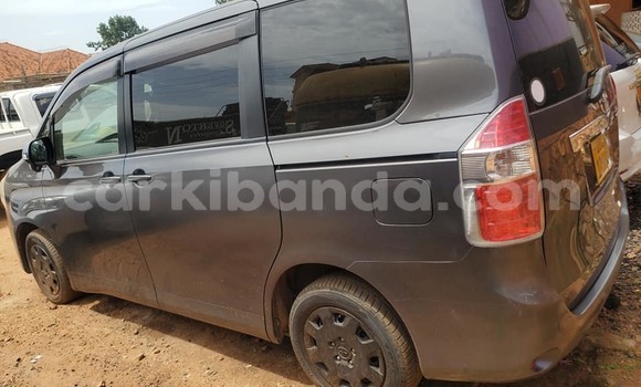 Buy Used Toyota Noah Other Car in Kampala in Uganda