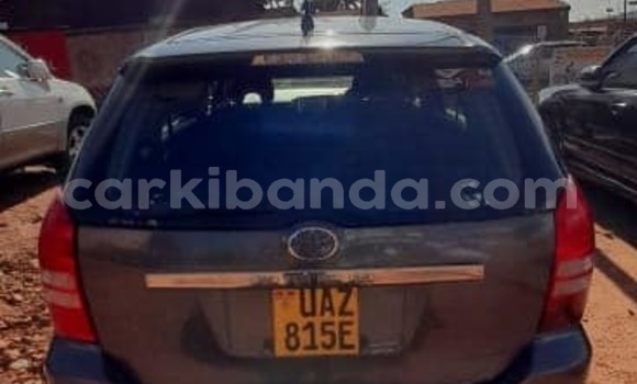 Acheter Occasion Voiture Toyota Wish Bleu à Kampala, Ouganda Acheter Occasion Voiture Toyota Wish Bleu à Kampala, Ouganda