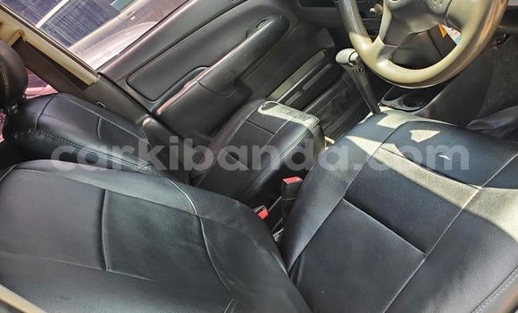 Acheter Occasion Voiture Toyota Succeed Marron à Kampala, Ouganda Acheter Occasion Voiture Toyota Succeed Marron à Kampala, Ouganda