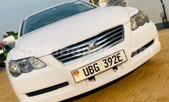 Acheter Occasion Voiture Toyota Mark X Blanc à Kampala, Ouganda Acheter Occasion Voiture Toyota Mark X Blanc à Kampala, Ouganda