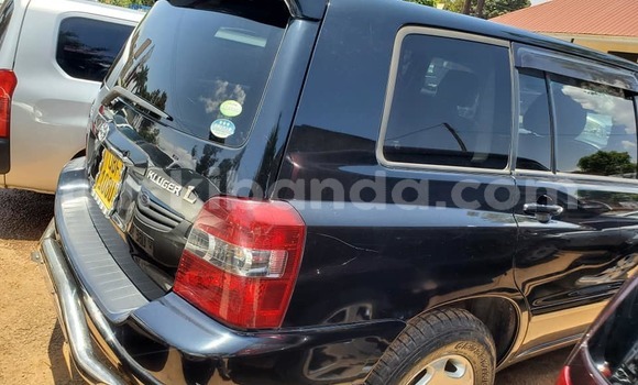Acheter Occasion Voiture Toyota Kluger Noir à Kampala, Ouganda Acheter Occasion Voiture Toyota Kluger Noir à Kampala, Ouganda