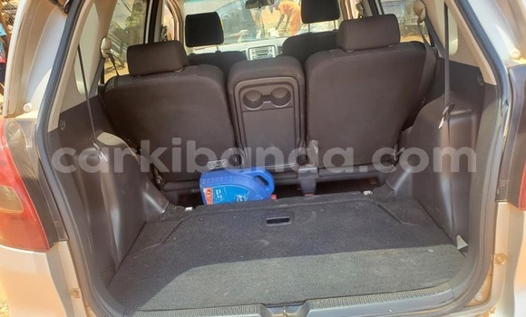 Acheter Occasion Voiture Toyota Spacio Gris à Kampala, Ouganda Acheter Occasion Voiture Toyota Spacio Gris à Kampala, Ouganda