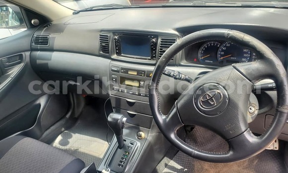 Acheter Occasion Voiture Toyota Allex Gris à Kampala, Ouganda Acheter Occasion Voiture Toyota Allex Gris à Kampala, Ouganda