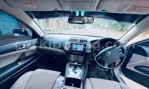 Acheter Occasion Voiture Toyota Mark X Gris à Kampala, Ouganda Acheter Occasion Voiture Toyota Mark X Gris à Kampala, Ouganda