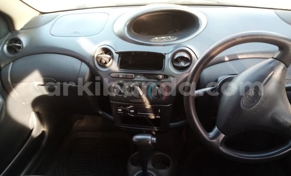 Acheter Occasion Voiture Toyota Vitz Autre à Kampala, Ouganda Acheter Occasion Voiture Toyota Vitz Autre à Kampala, Ouganda