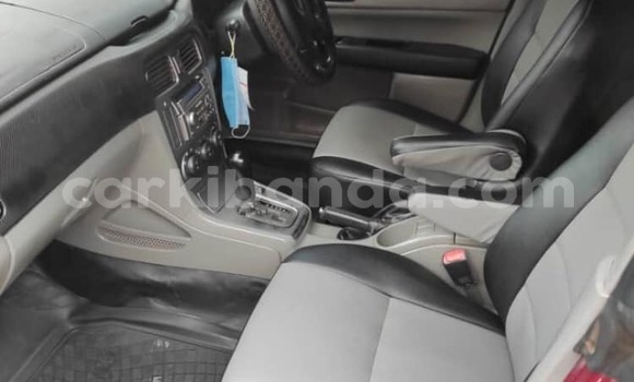 Acheter Occasion Voiture Subaru Forester Rouge à Kampala, Ouganda Acheter Occasion Voiture Subaru Forester Rouge à Kampala, Ouganda