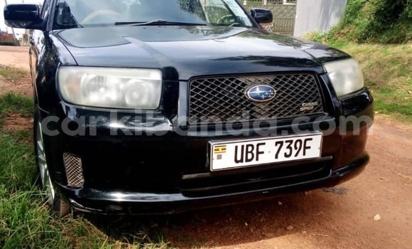 Acheter Occasion Voiture Subaru Forester Noir à Kampala, Ouganda Acheter Occasion Voiture Subaru Forester Noir à Kampala, Ouganda