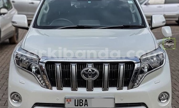 Acheter Occasion Voiture Toyota Land Cruiser Prado Gris à Kampala, Ouganda Acheter Occasion Voiture Toyota Land Cruiser Prado Gris à Kampala, Ouganda