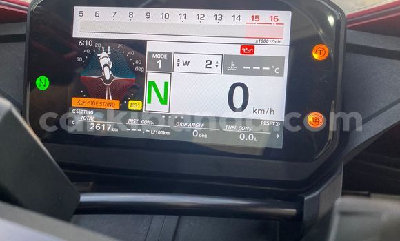 Buy Used Honda CBR 1000 RR Red Bike in Kampala in Uganda Buy Used Honda CBR 1000 RR Red Bike in Kampala in Uganda