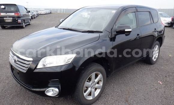 Acheter Occasion Voiture Toyota Vanguard Noir à Kampala, Ouganda