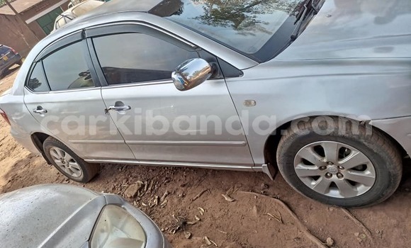 Acheter Occasion Voiture Toyota Premio Gris à Kampala, Ouganda Acheter Occasion Voiture Toyota Premio Gris à Kampala, Ouganda