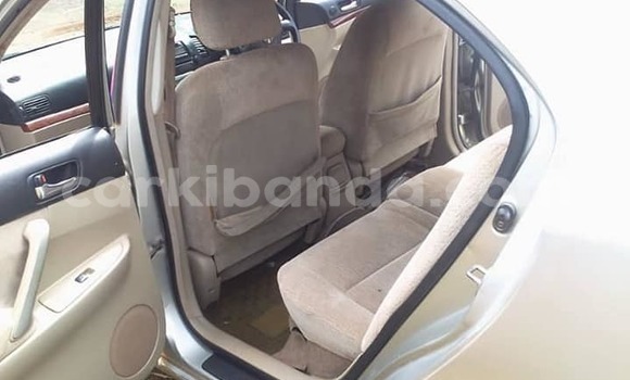 Acheter Occasion Voiture Toyota Premio Gris à Kampala, Ouganda Acheter Occasion Voiture Toyota Premio Gris à Kampala, Ouganda