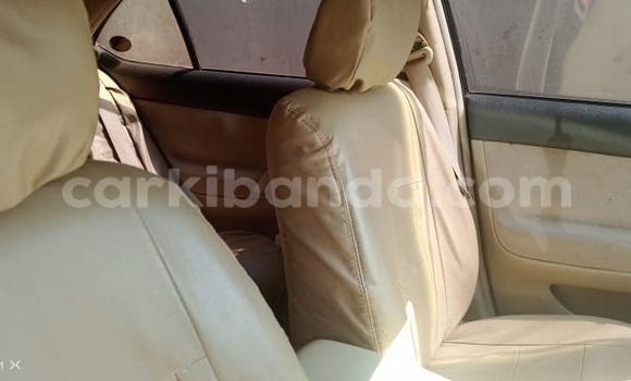 Acheter Occasion Voiture Toyota Premio Gris à Kampala, Ouganda Acheter Occasion Voiture Toyota Premio Gris à Kampala, Ouganda
