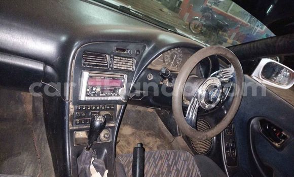 Acheter Occasion Voiture Toyota Celica Blanc à Kampala, Ouganda Acheter Occasion Voiture Toyota Celica Blanc à Kampala, Ouganda