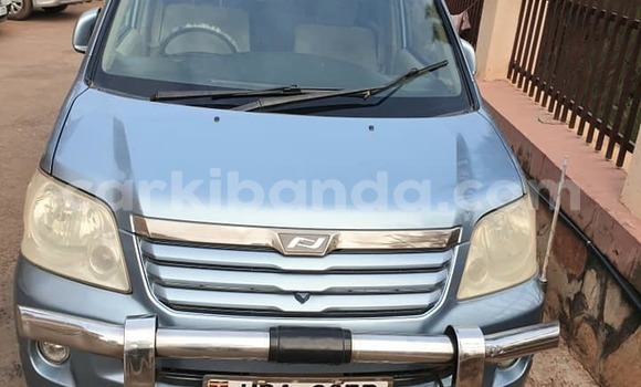 Buy Used Toyota Noah Blue Car in Kampala in Uganda