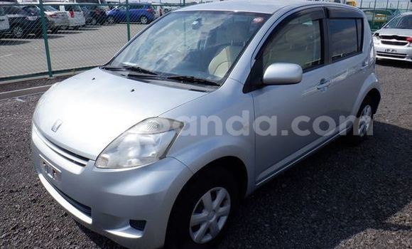 Nunua Ilio tumika Toyota Passo Fedha Gari ndani ya Kampala nchini Uganda