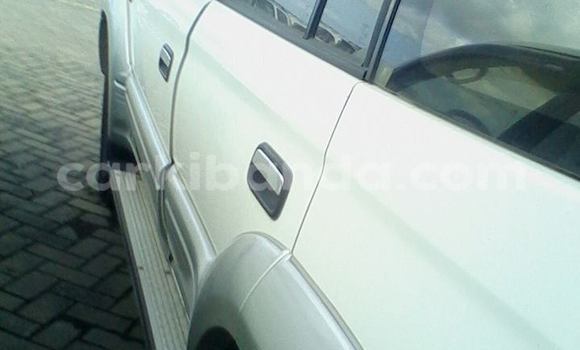 Buy Used Toyota Land Cruiser Prado White Car in Arua in Uganda Buy Used Toyota Land Cruiser Prado White Car in Arua in Uganda