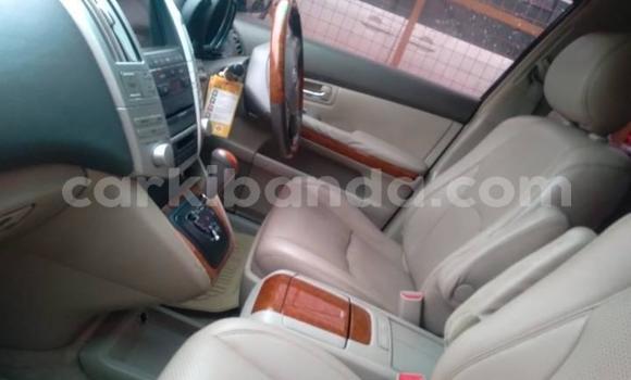 Acheter Occasion Voiture Toyota Harrier Noir à Kampala, Ouganda Acheter Occasion Voiture Toyota Harrier Noir à Kampala, Ouganda